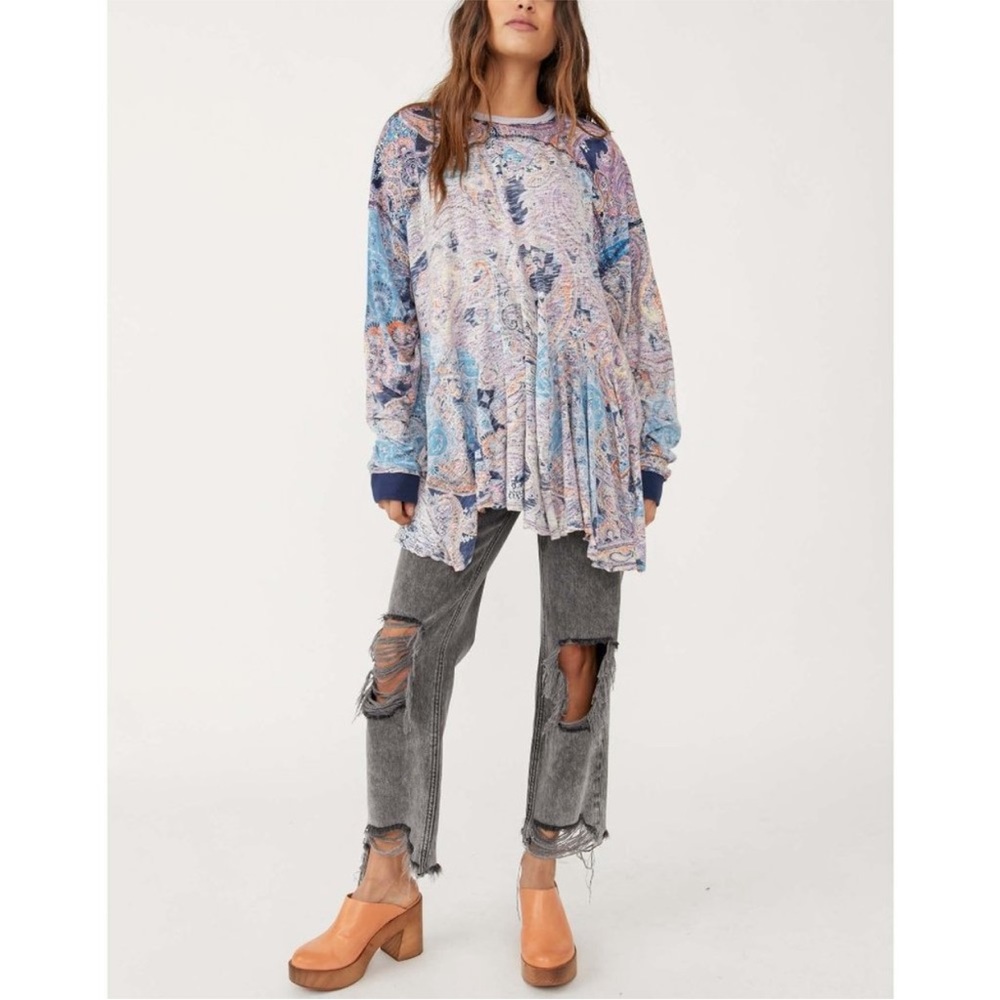 🌟NEW Free People Moroccan Blue Paisley Print Making Circles Oversized Top XL